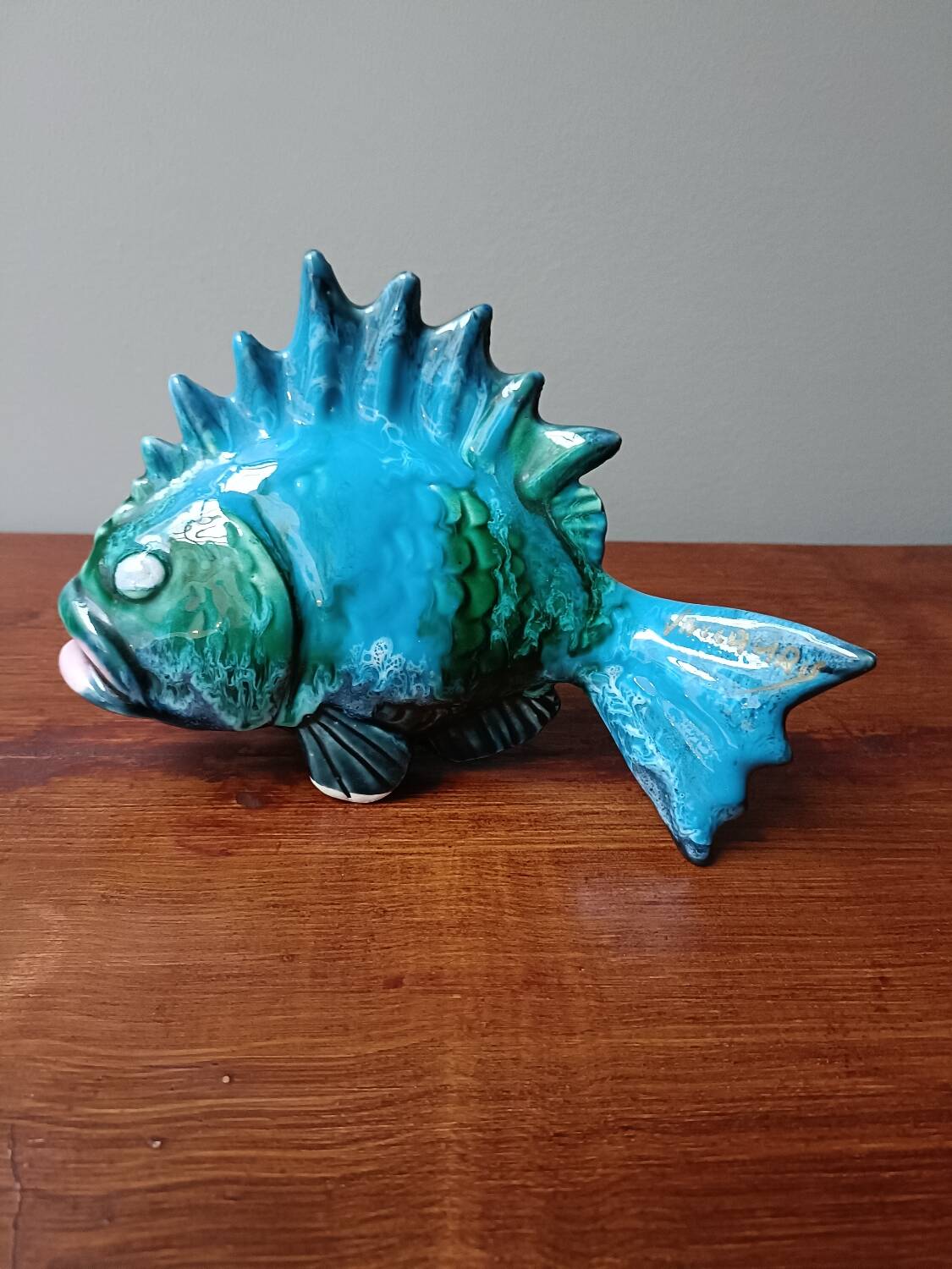 Fish in Vallauris barbotine