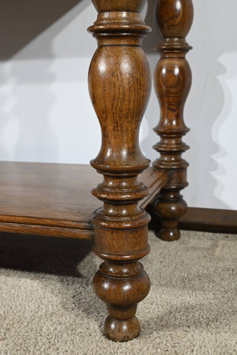 Desserte à hauteur d’appui, console en chêne, style Louis Philippe, 2ème partie du XIXème s.