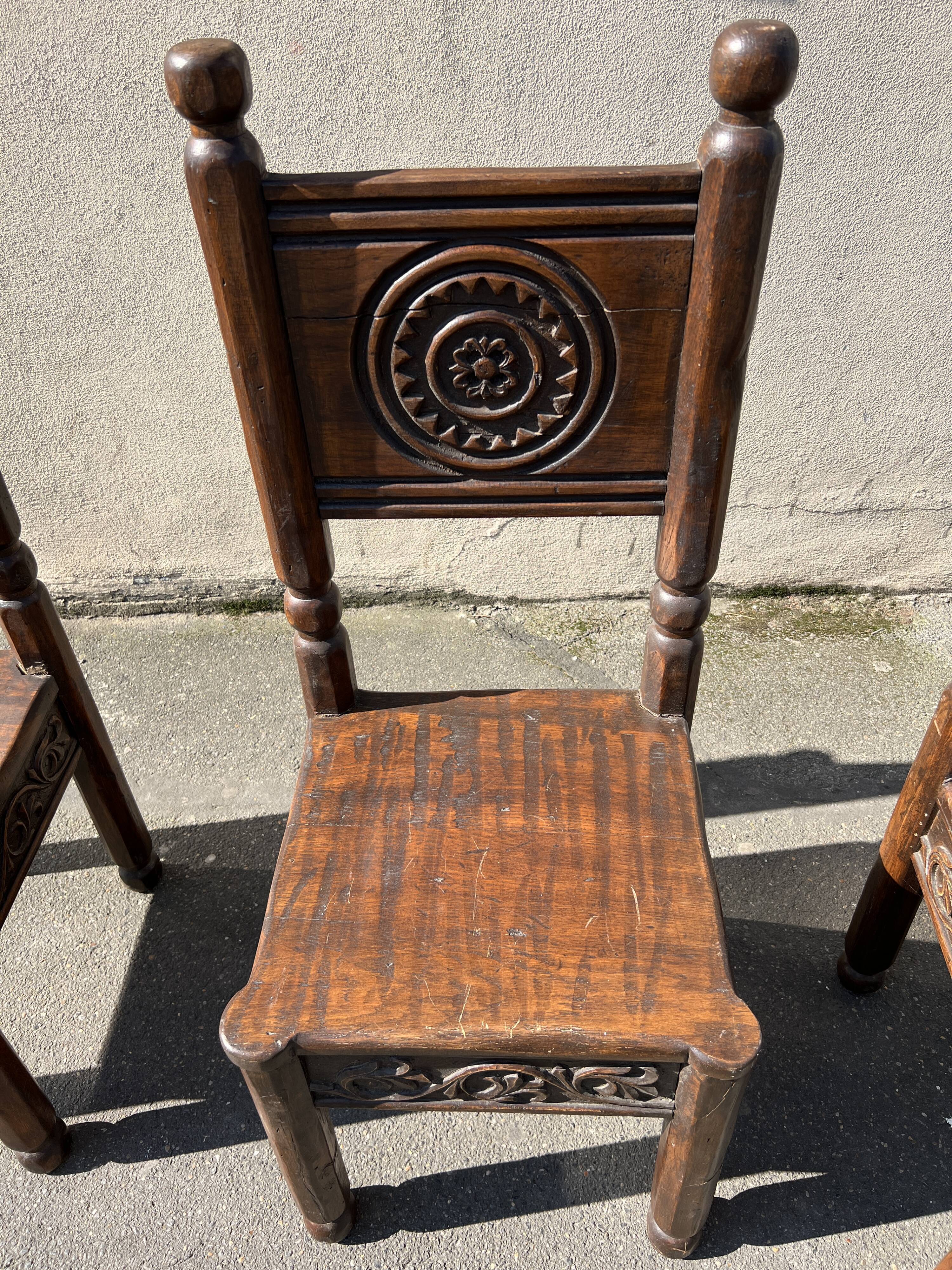 Set of 4 Breton chairs in solid wood
