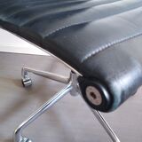 ICF EA108 armchair by Charles and Ray Eames