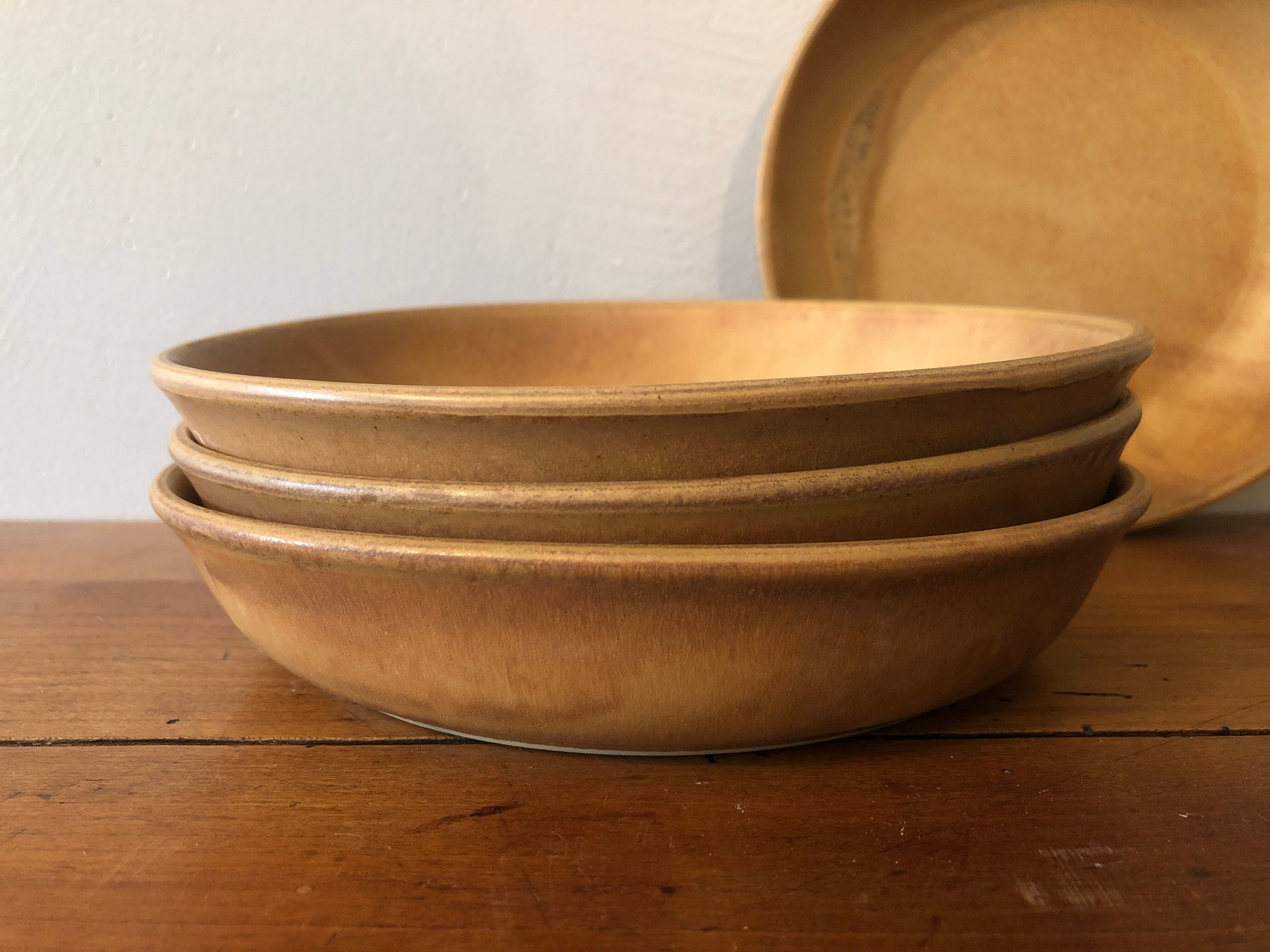 4 hollow sandstone plates