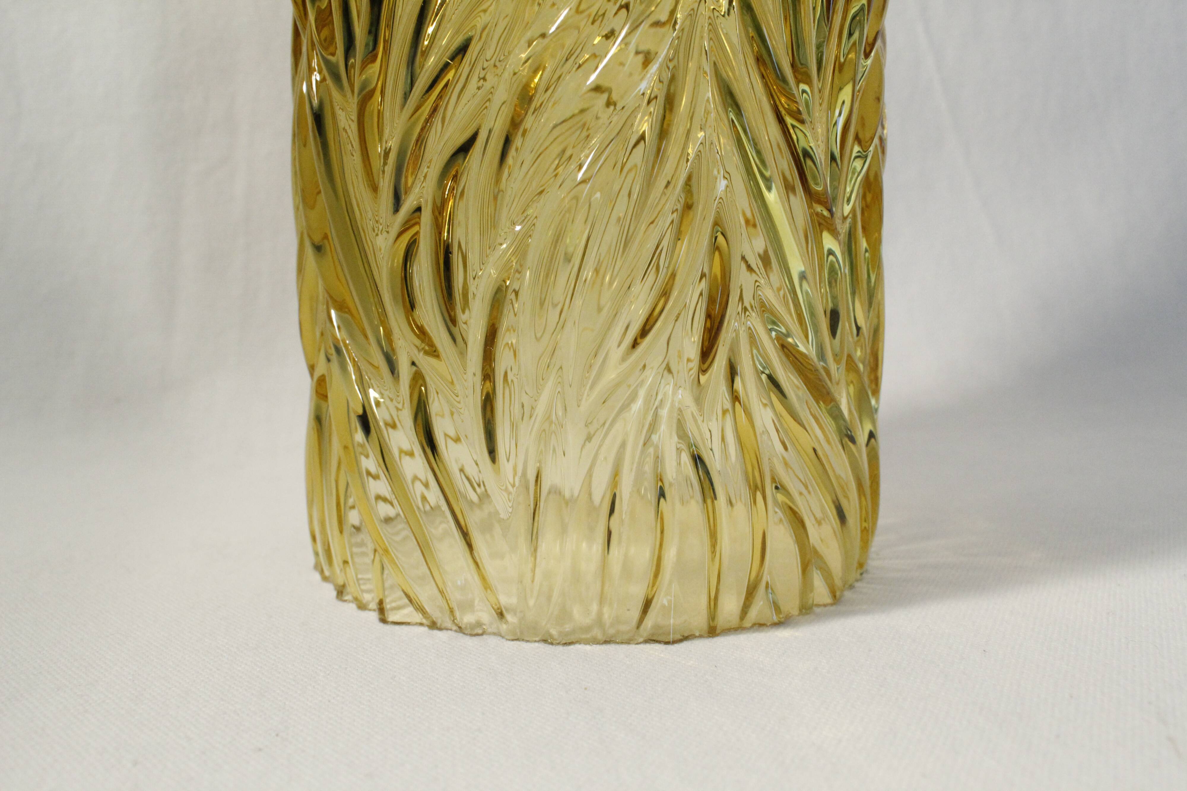 Vintage/art deco cylindrical pendant lamp in chiseled amber glass electrified