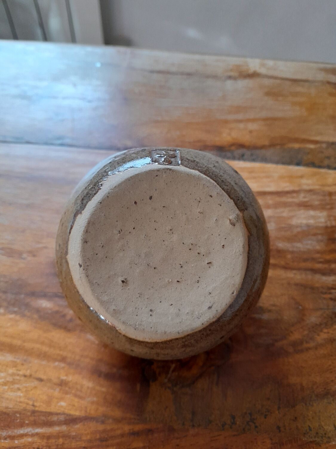 Ceramic flower vase from the 1970s.