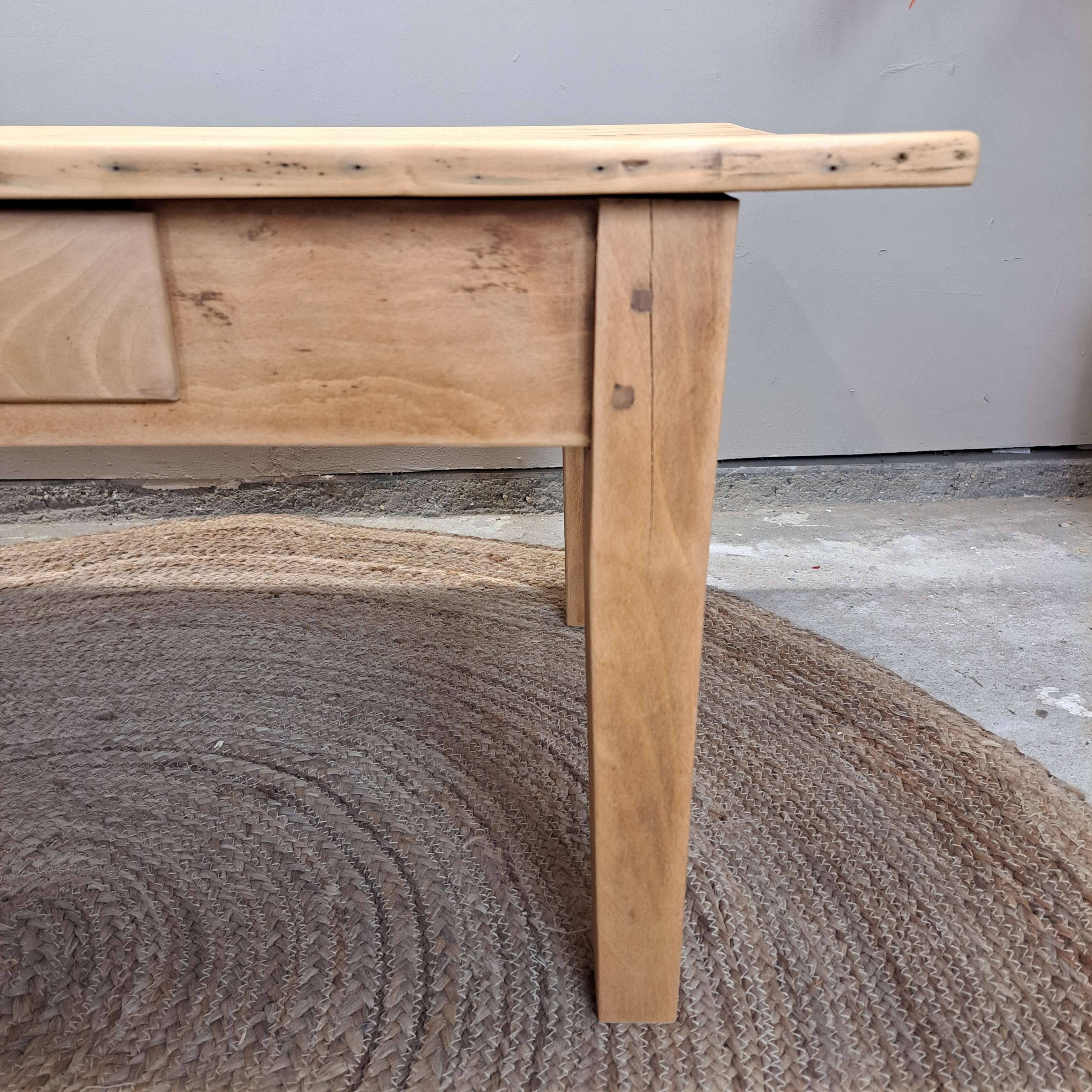 COFFEE TABLE