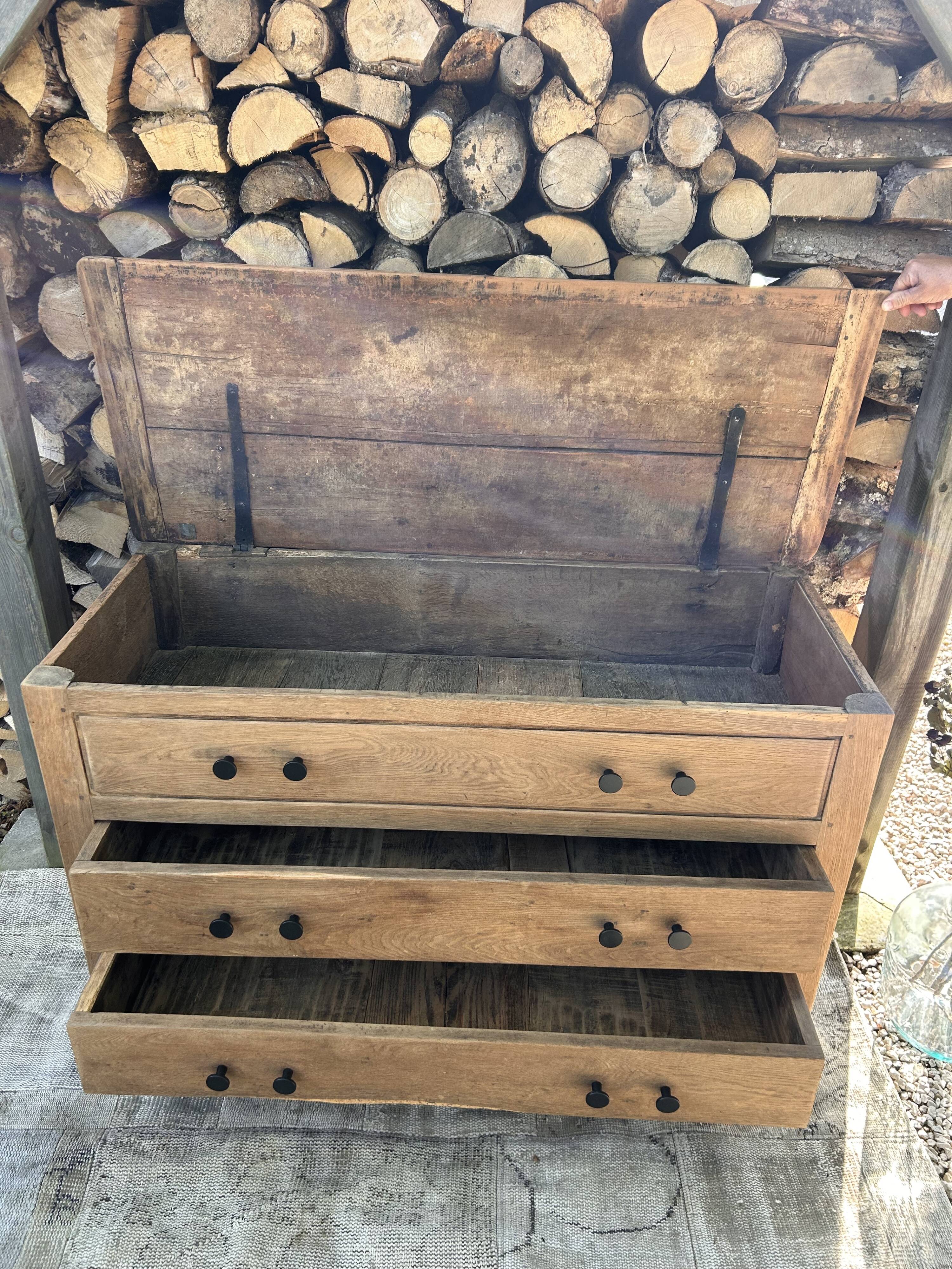 Commode ancienne massif rénovée