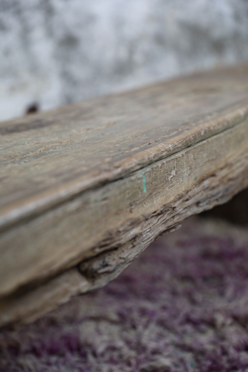BANC in natural raw wood