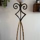Vintage floor lamp in wrought iron and opaline.