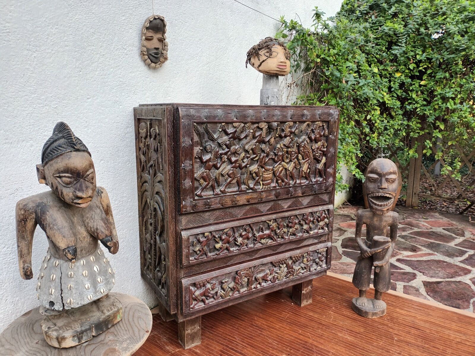 Carved furniture africa