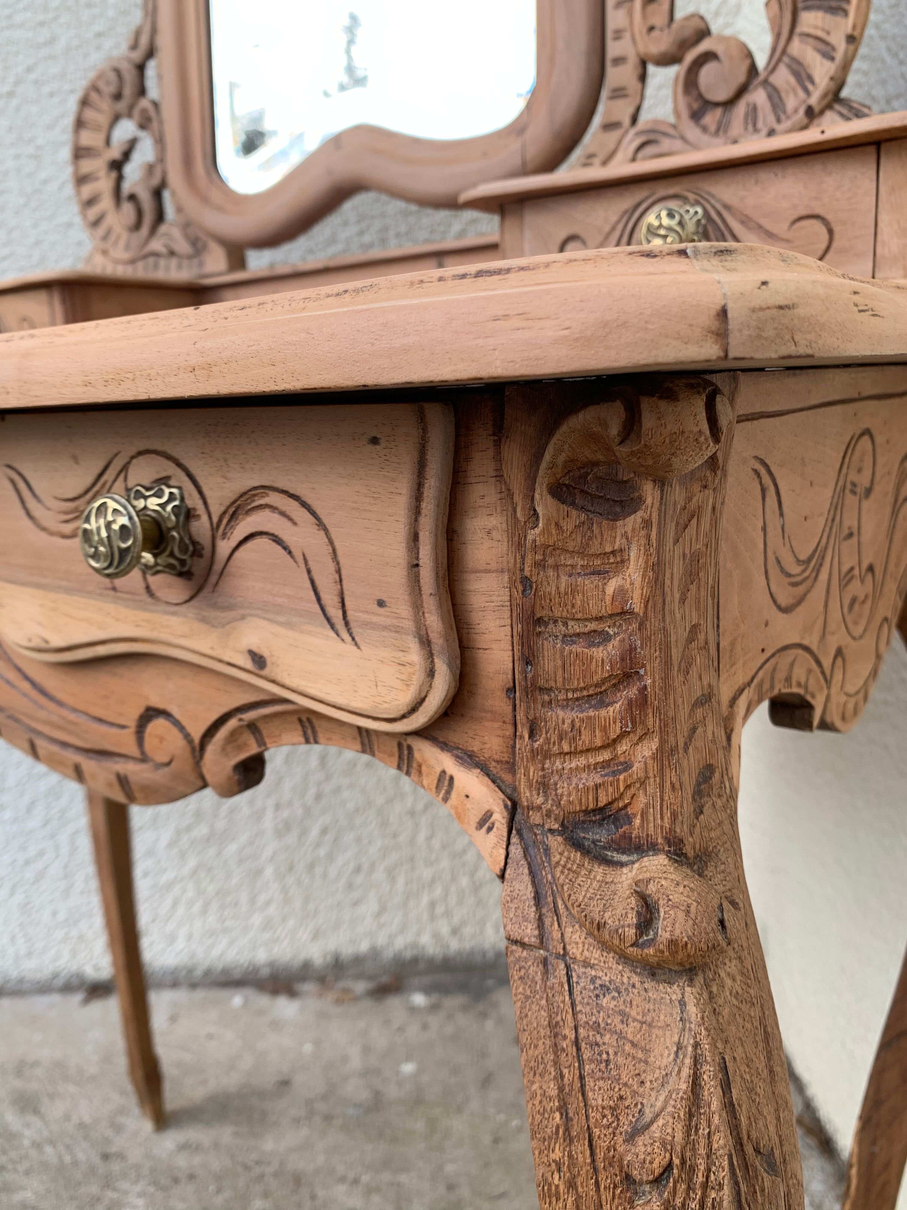 Dressing table raw wood 1900