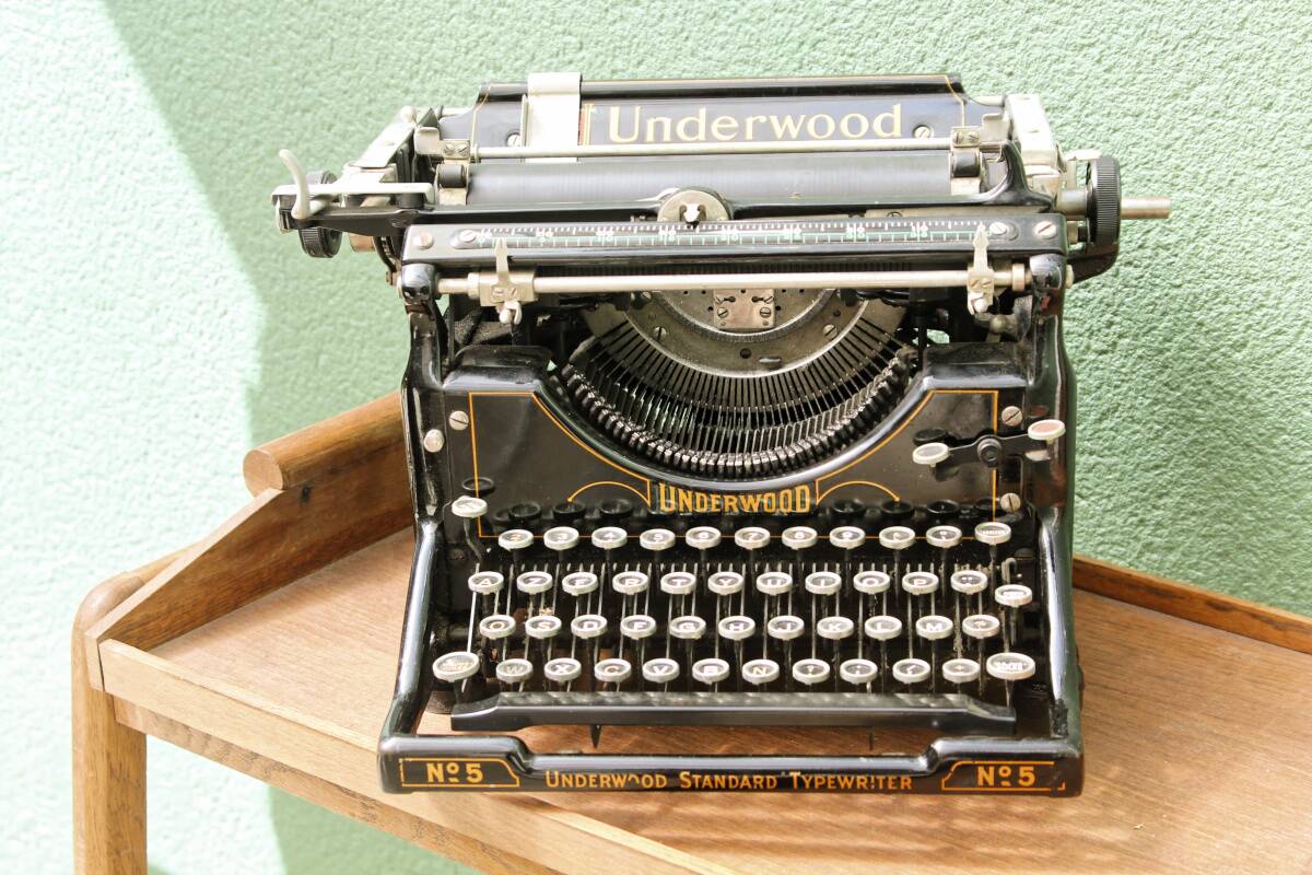 Underwood Typewriter No.5