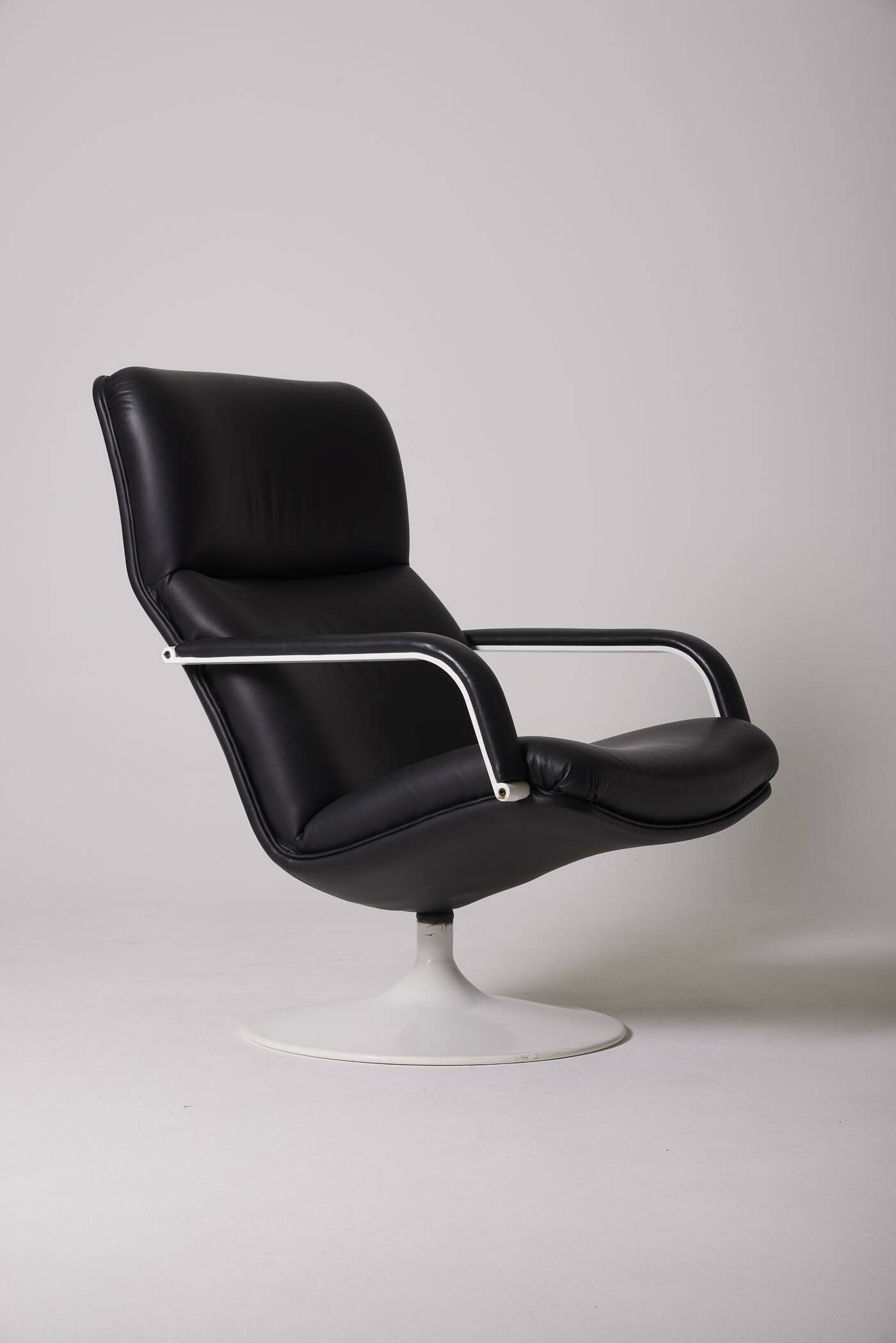 Geoffrey Harcourt black leather armchair