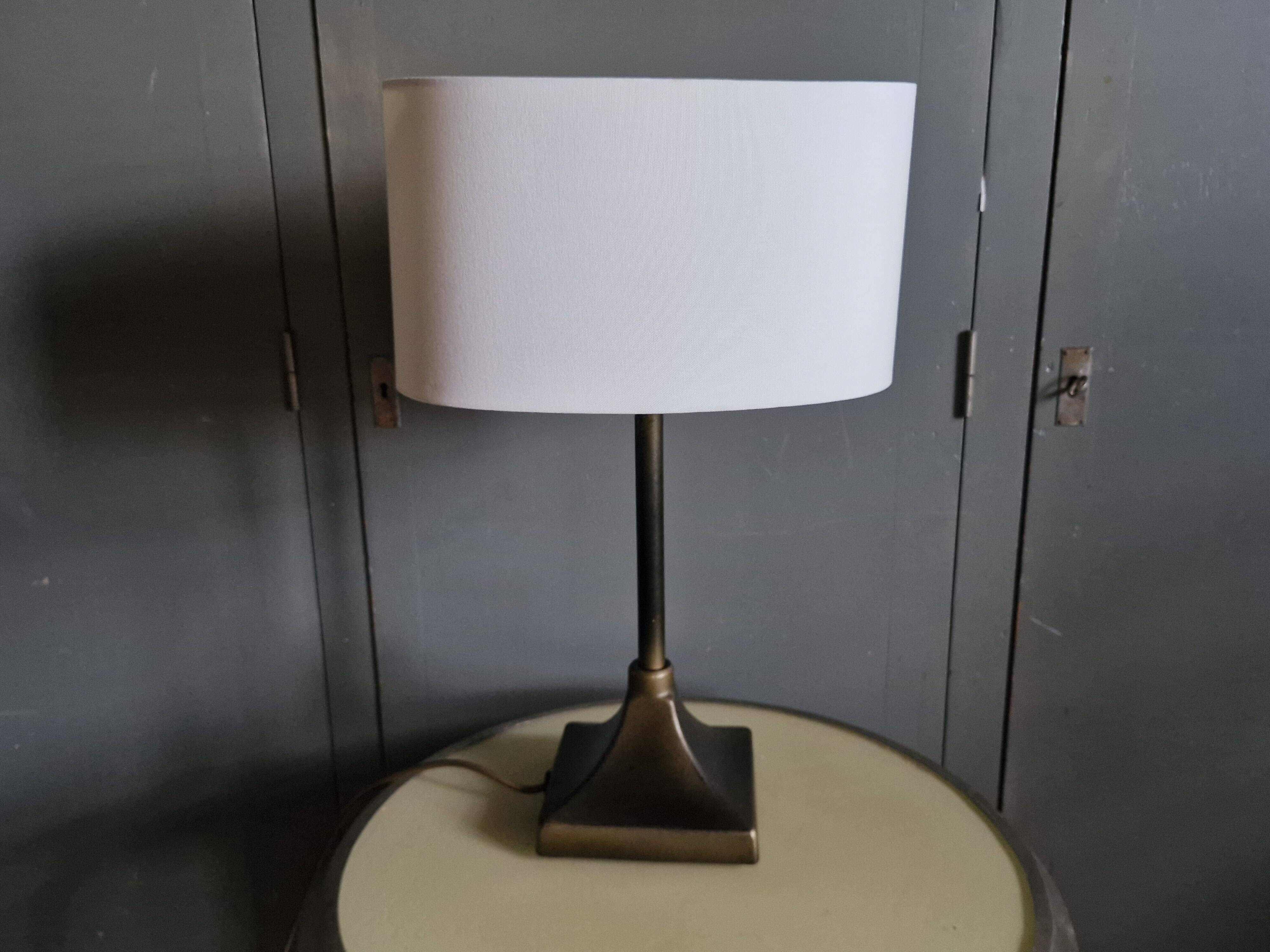 Old bronze lamp base, brown patina - Made in England