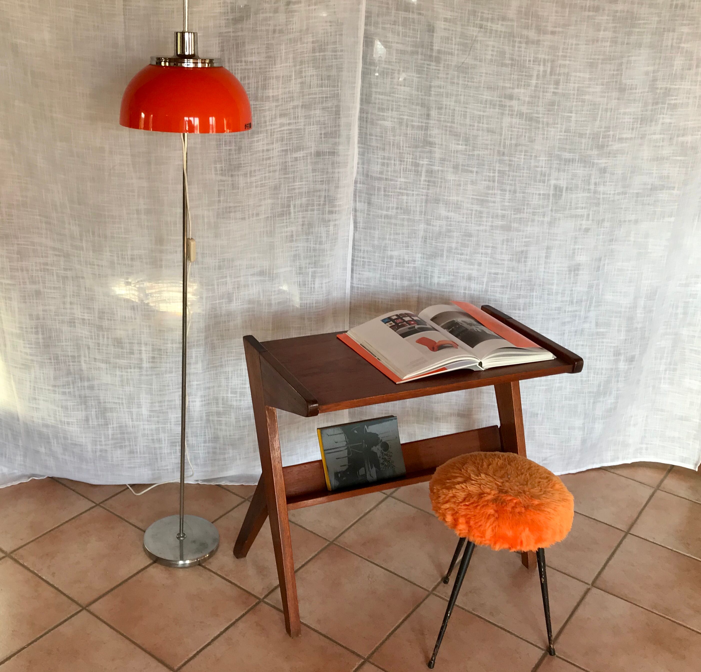 Scandinavian console 50/60