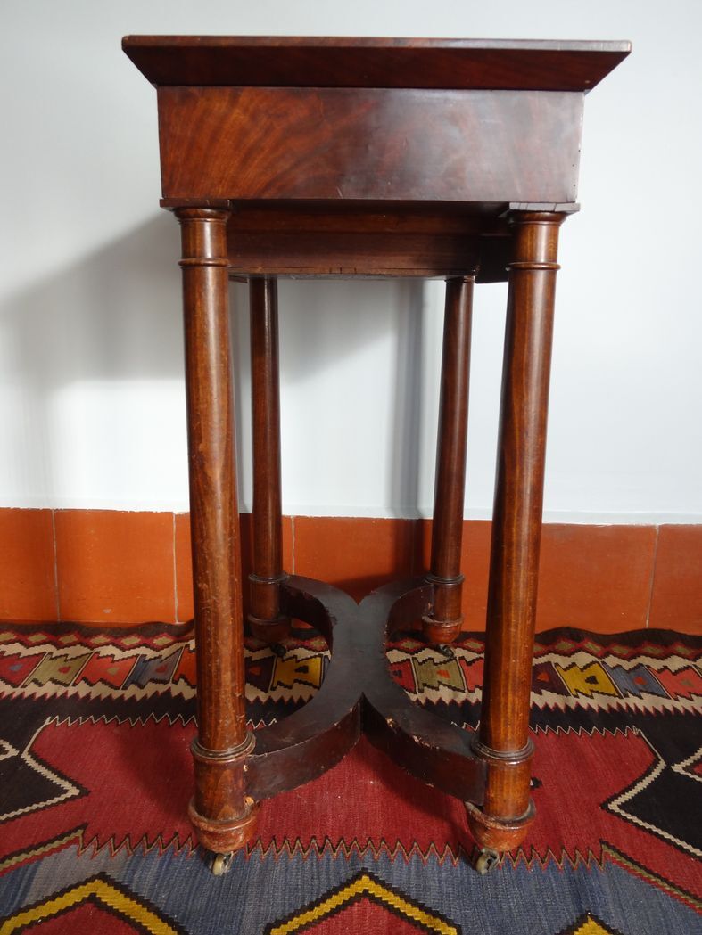 Mahogany Empire and mahogany veneer dressing table