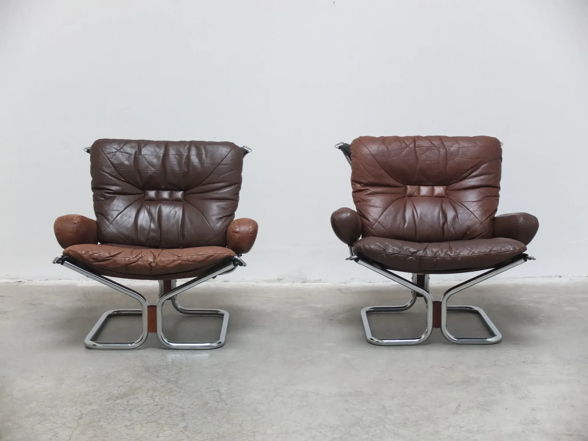 Pair of lounge chairs by Harald Relling for Westnofa, 1970s