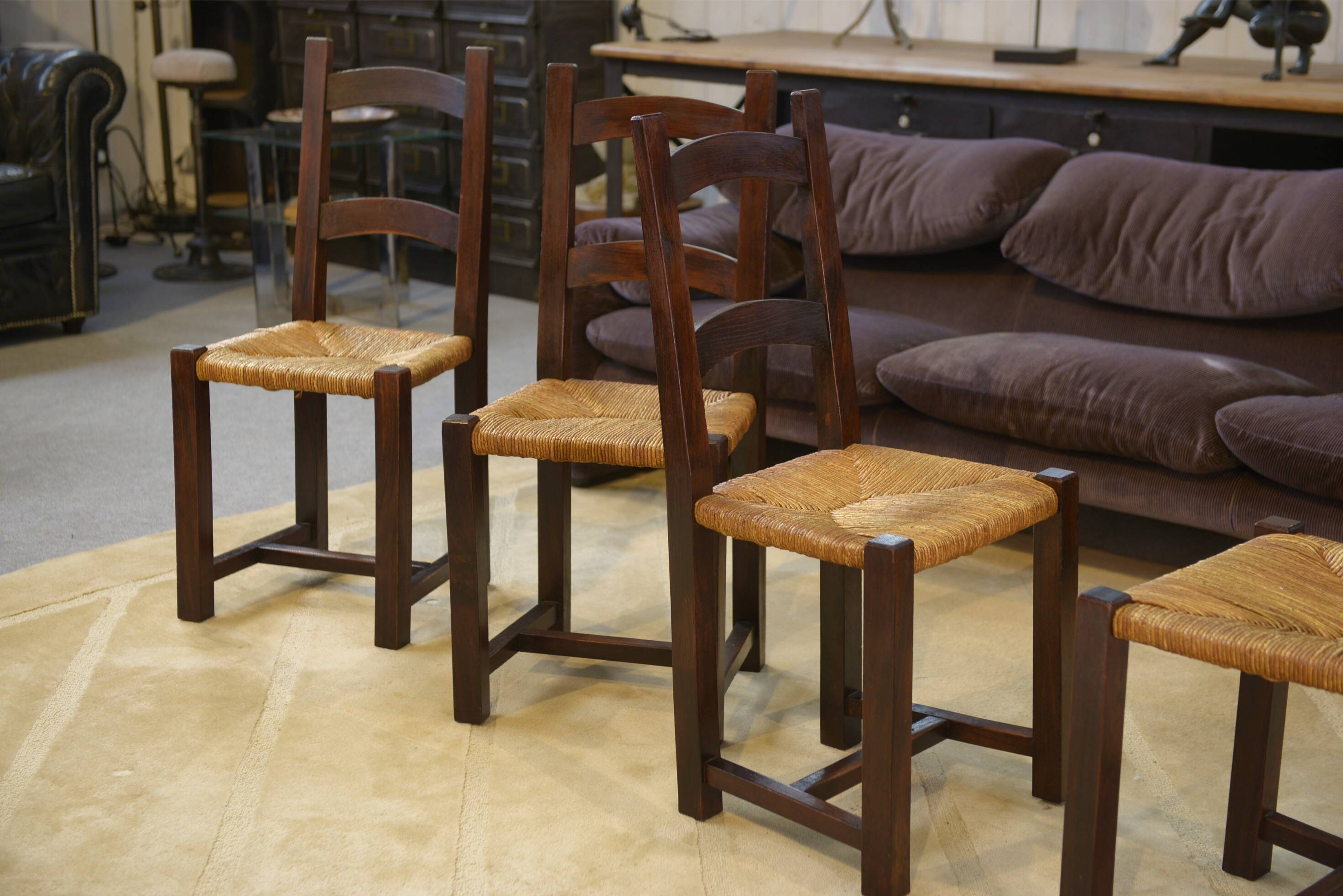 Set of 4 chairs in elm and straw by Aranjou 1950s