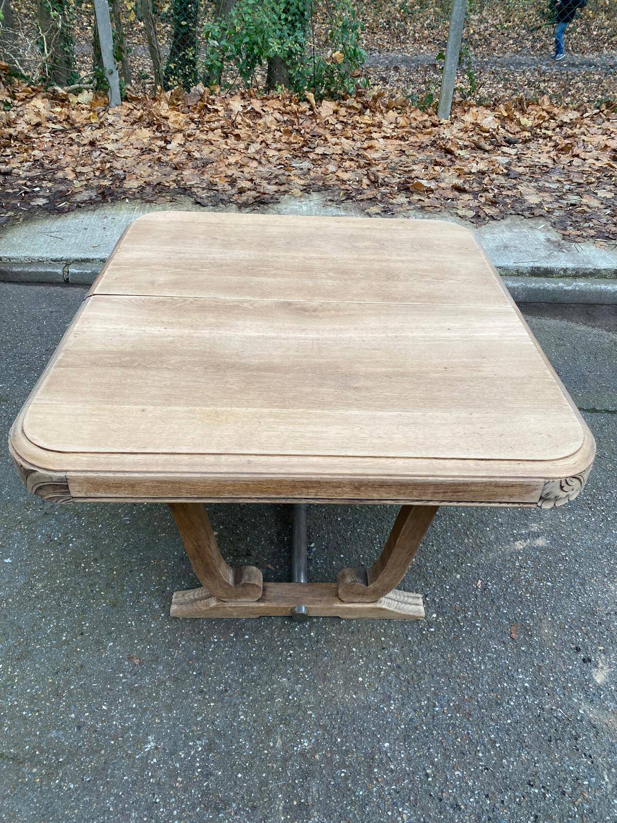 Restored Art Deco dining table in solid oak, 1940