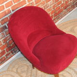 Red velvet toad armchair