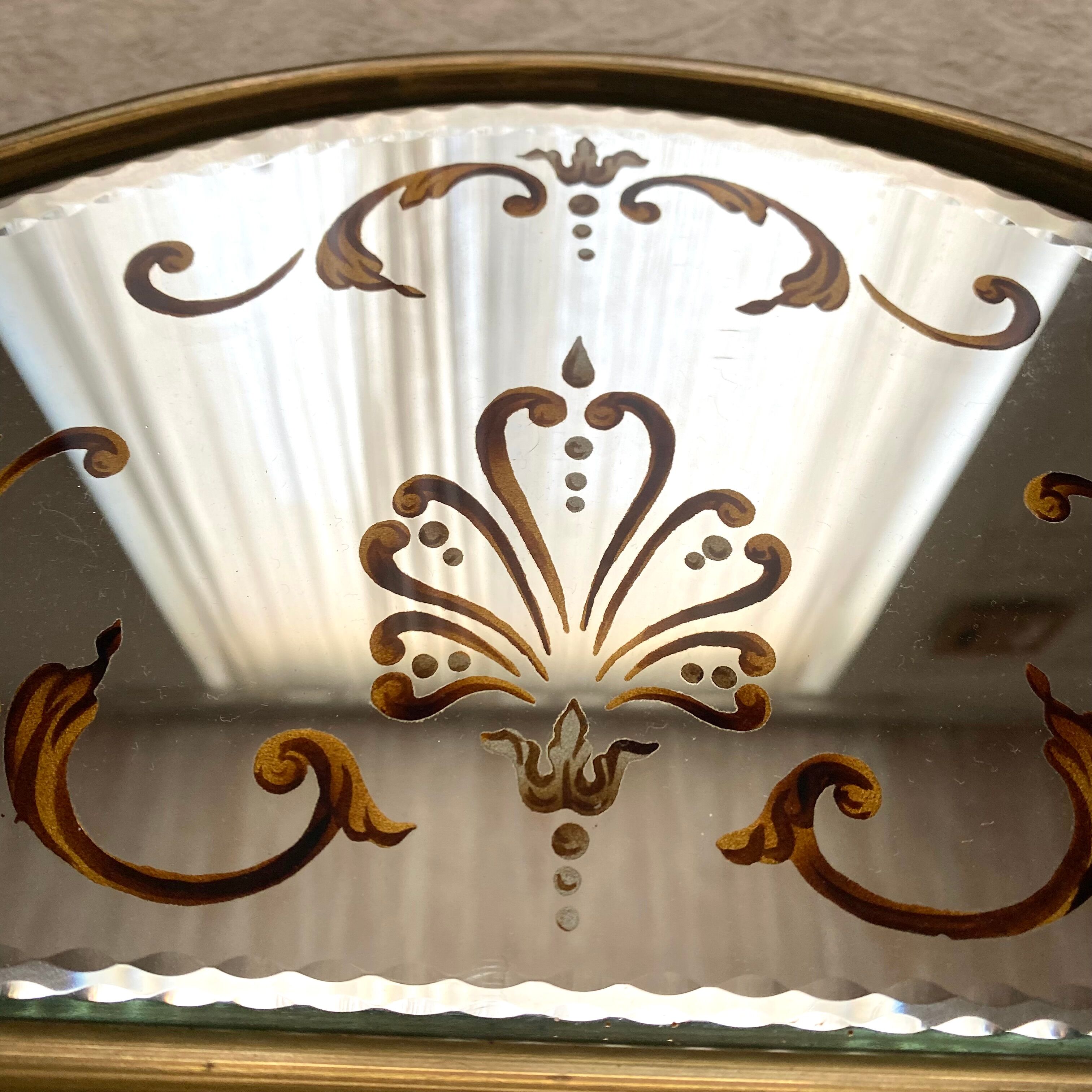 Venetian mirror 79 x 52