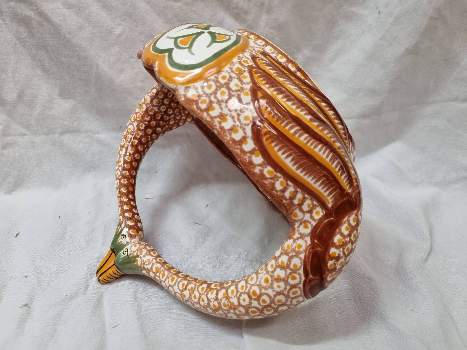 Henriot Quimper fruit bowl, duck or swans
