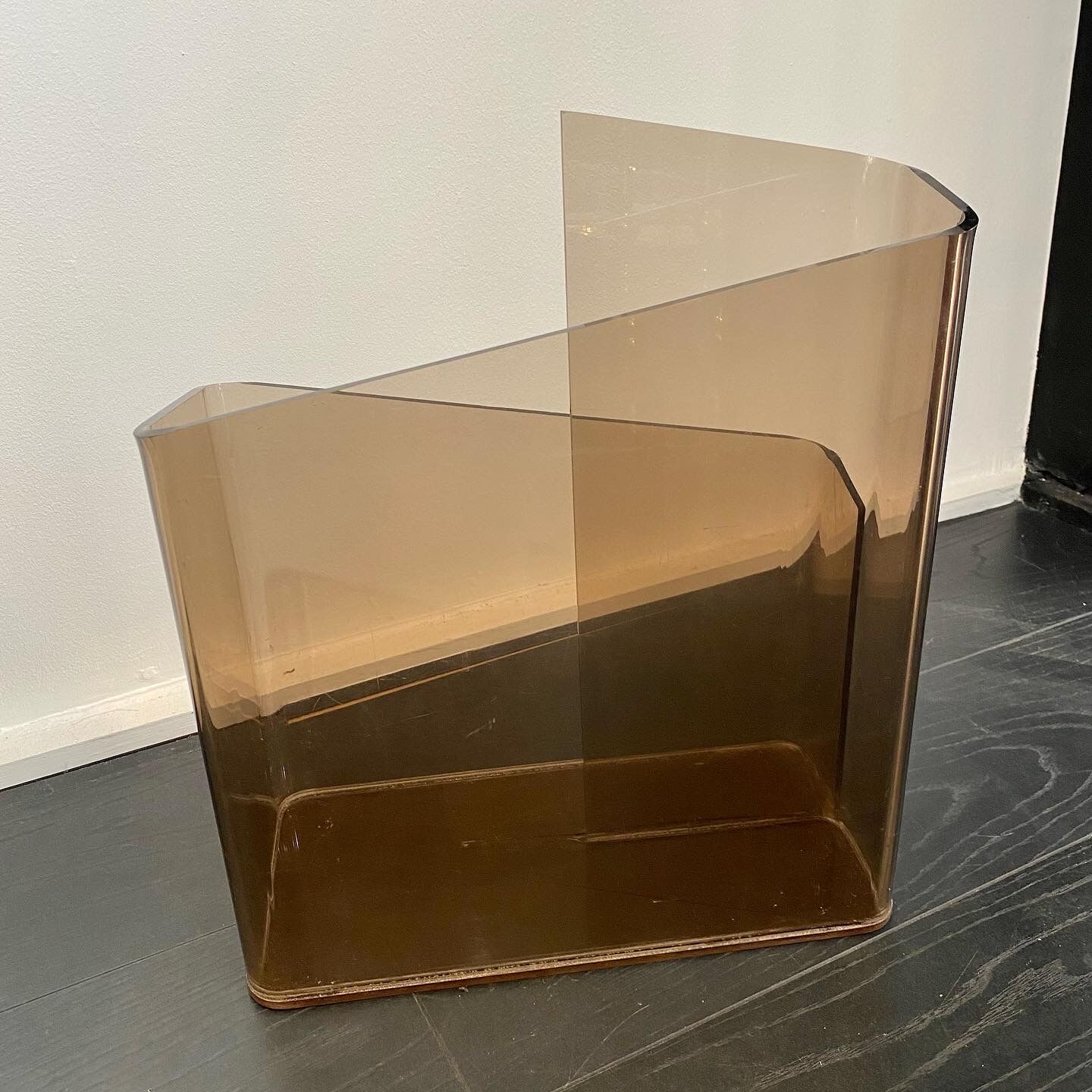 Magazine holder, 70's