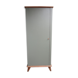 Wooden cloakroom