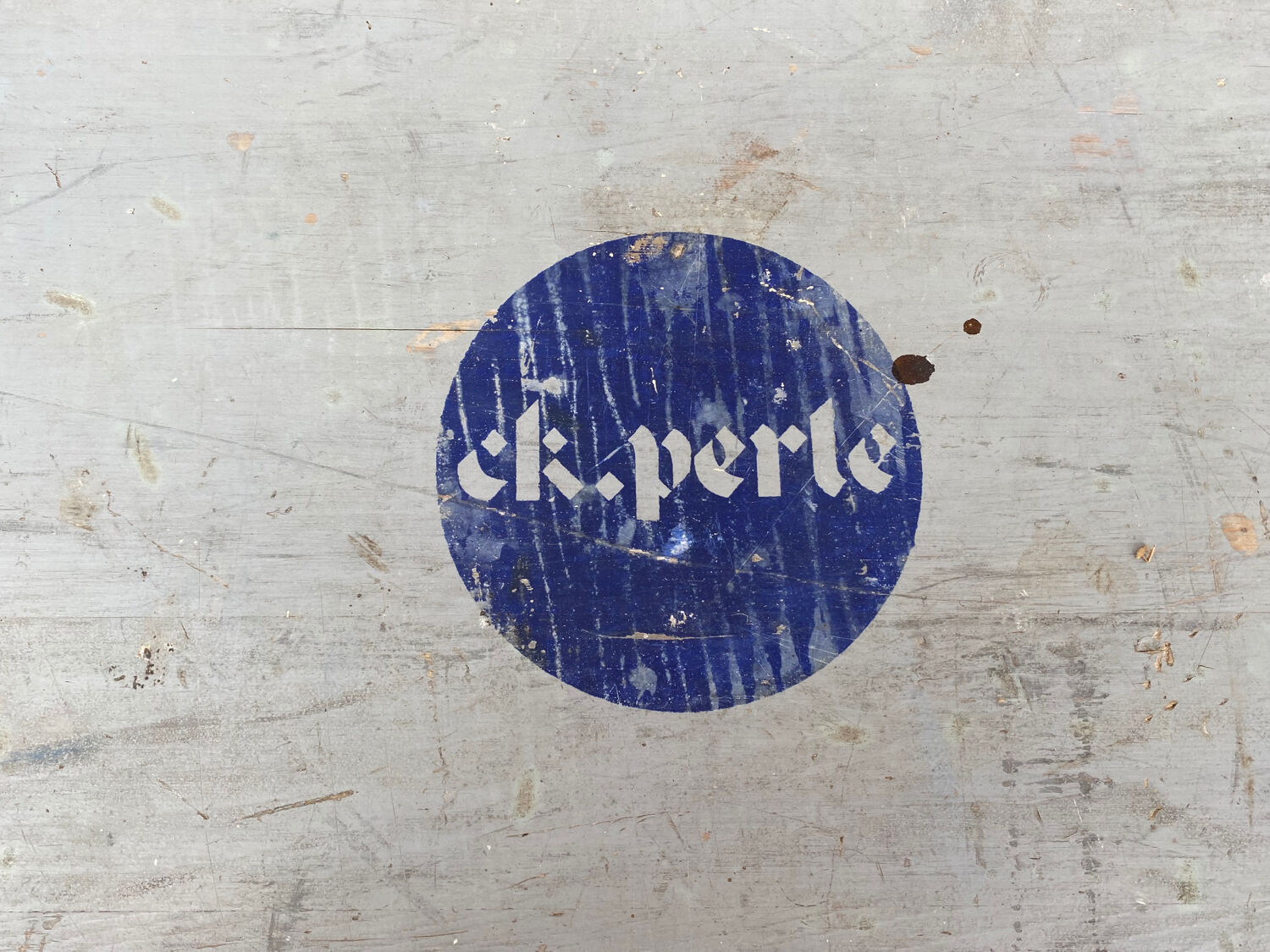 All-wood brasserie table