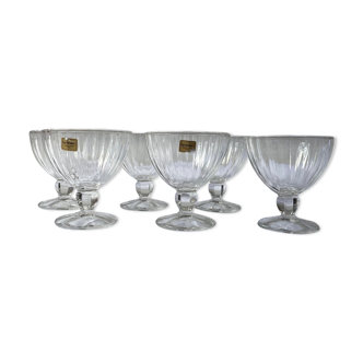 Six Luminarc dessert cups