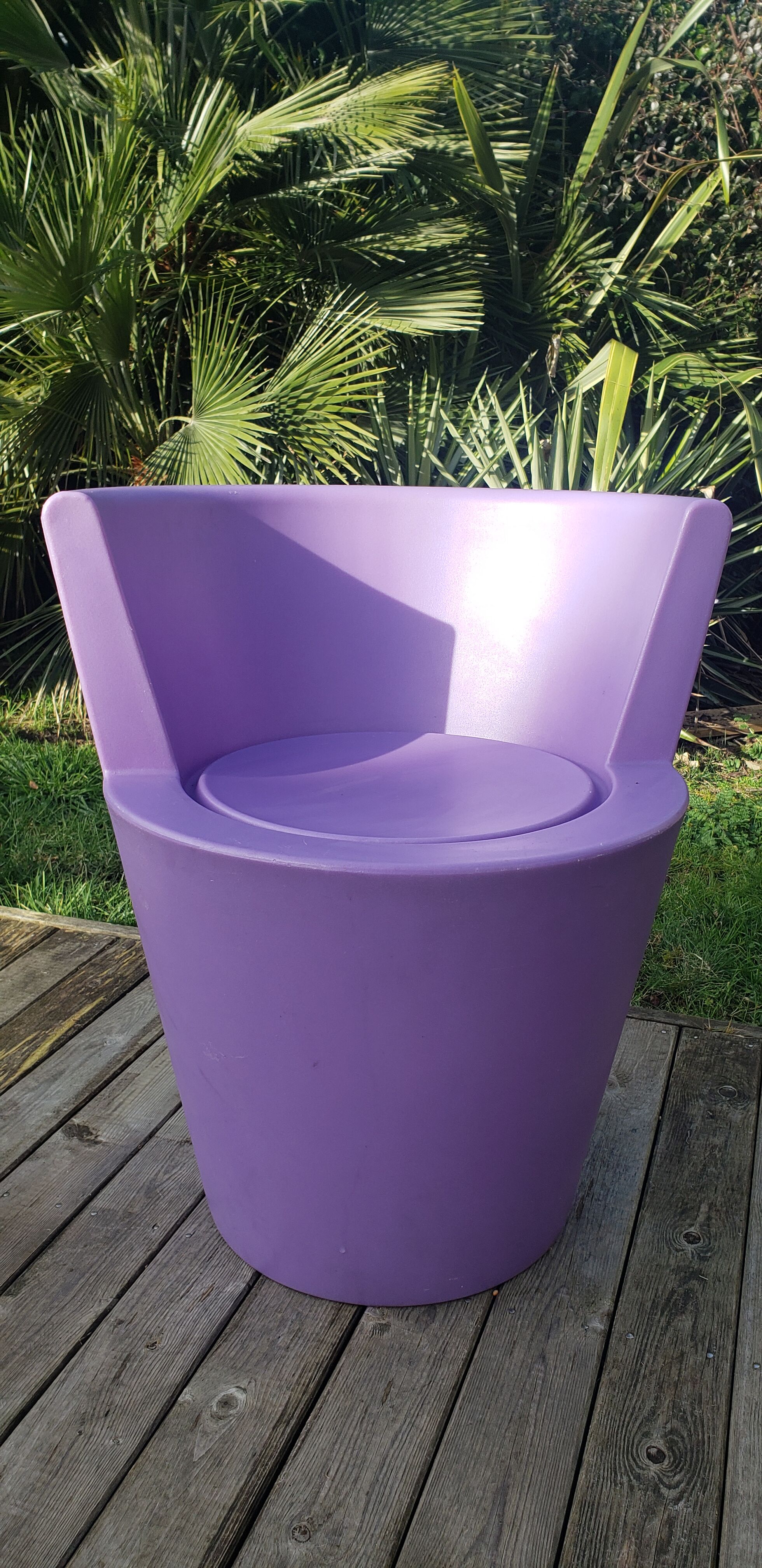 Tube tom dixon armchair