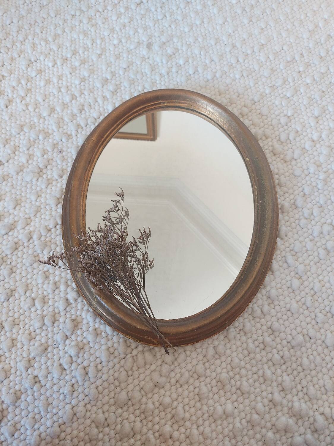 Vintage oval gilded wood mirror