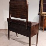 English mahogany dressing table