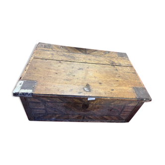 Old trunk antique Swedish antique