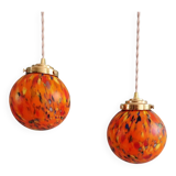 Duo de suspensions Art Déco en verre moucheté multicolore, 1930