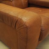 Brown armchair, Italian design, 1970s, production: Italy