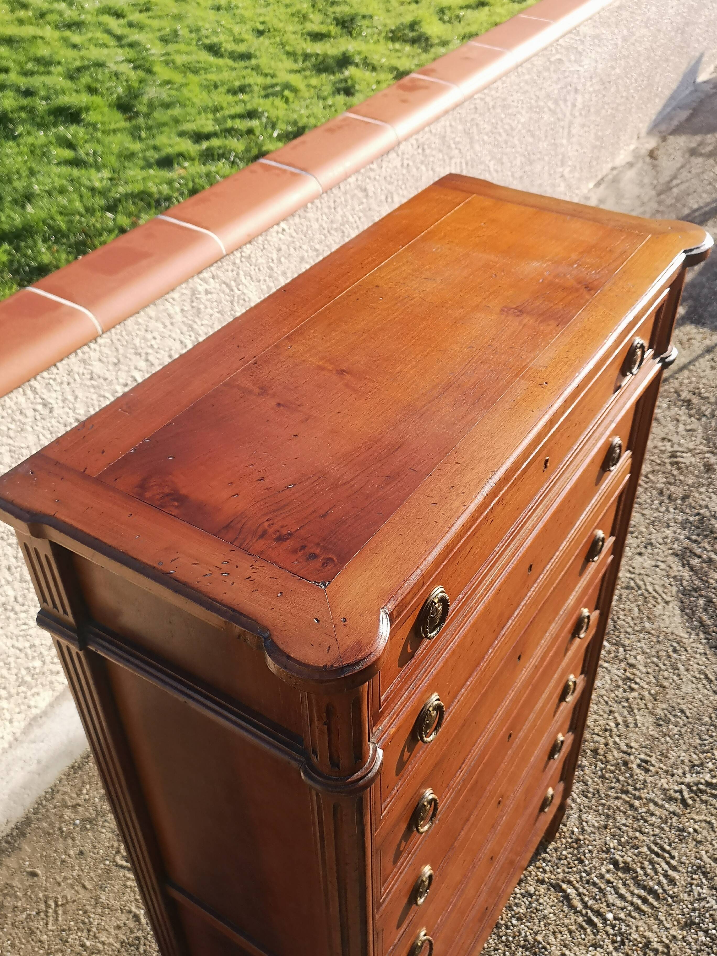 Chest of drawers, Louis XVI style