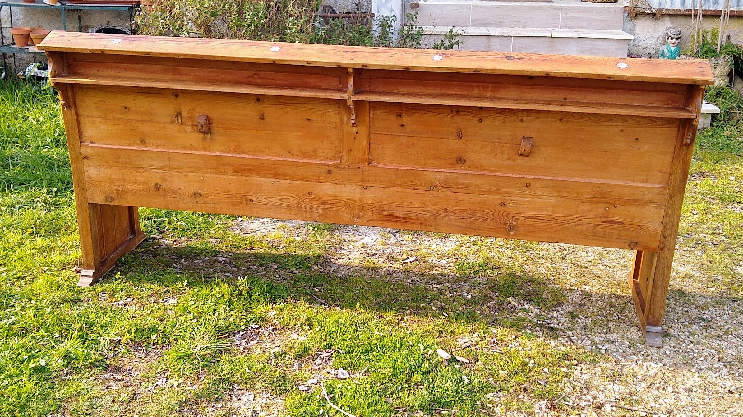 Pitchpin church pew, 4 seater numbered