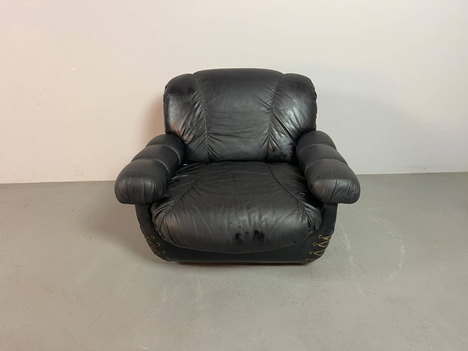 Large Set of Italian Space Age Black Leather Lounge Chairs with Brass
