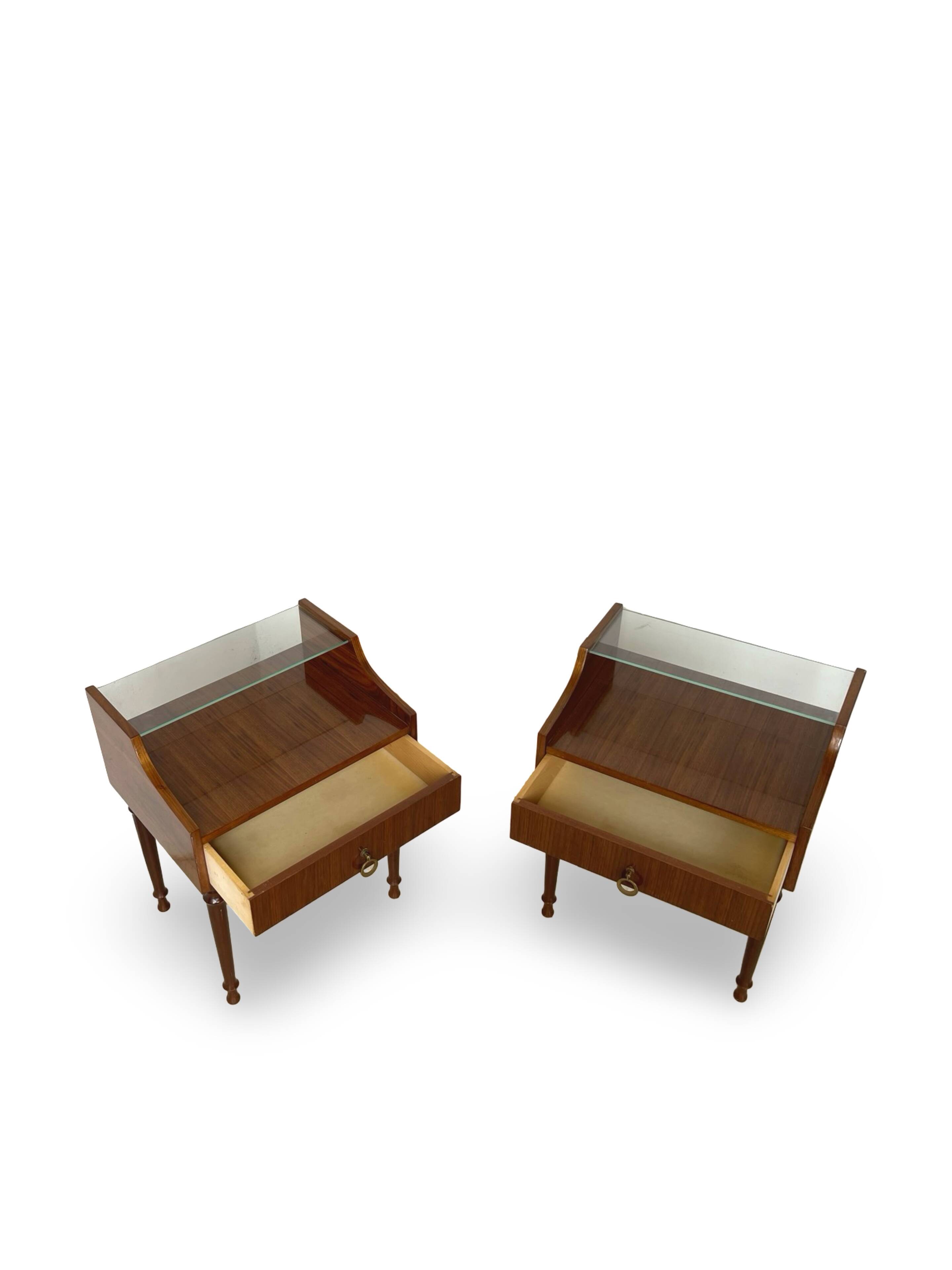 Tables de chevet italiennes des années 1950