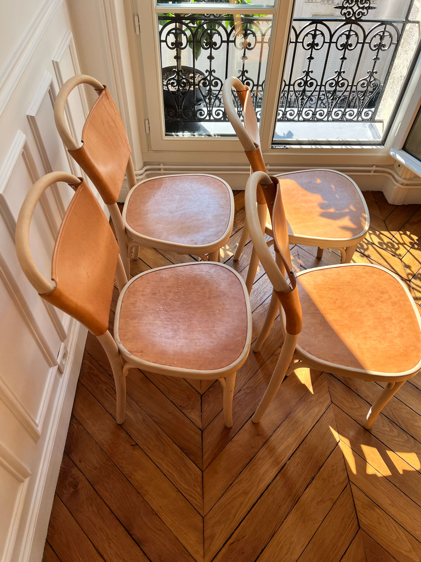 4 Gemla Vilda 3 dining chairs – Solid beech and natural leather – Sweden