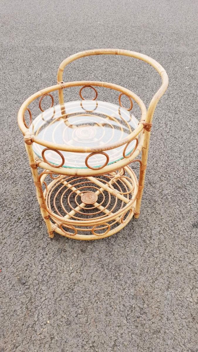 Vintage rattan mini-bar