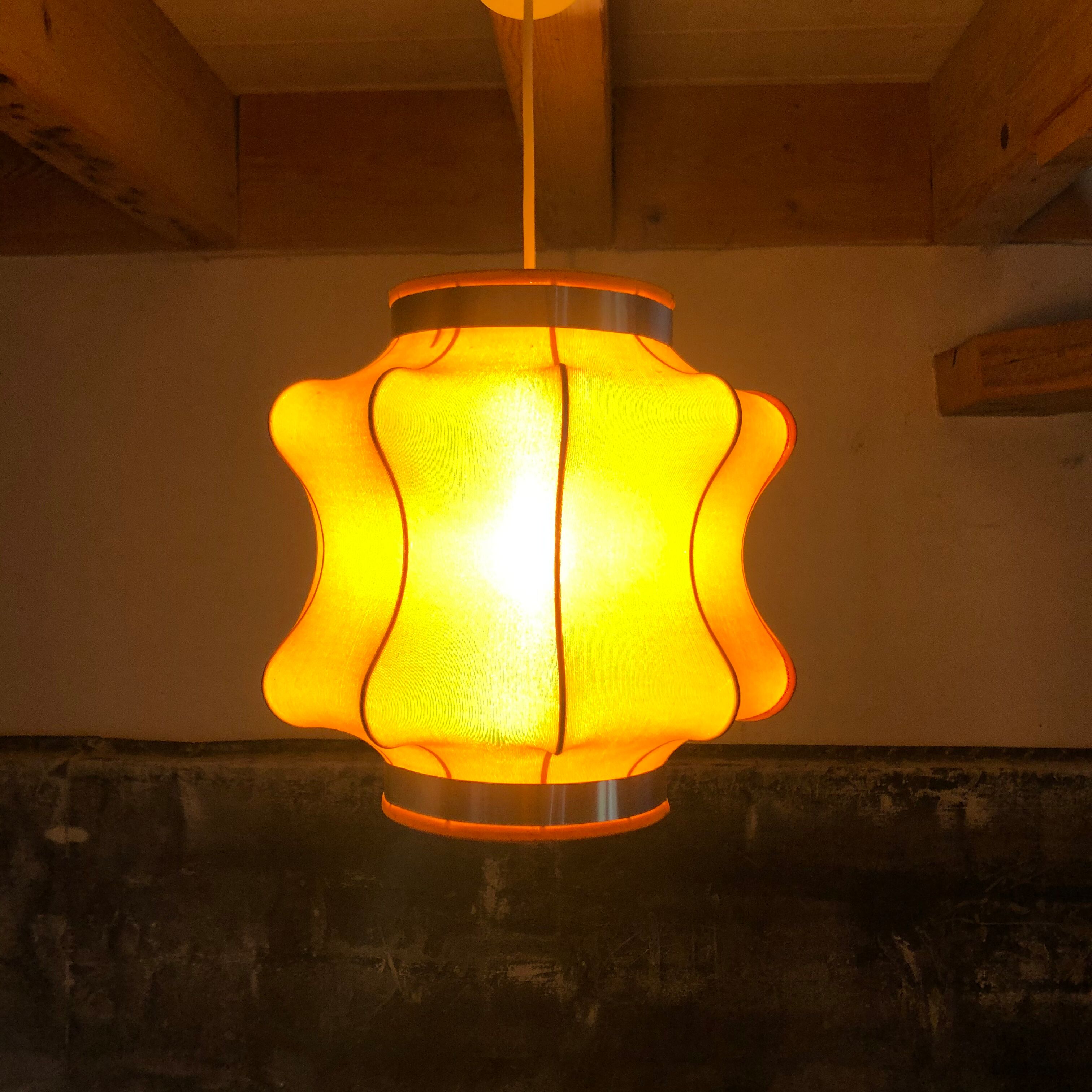 Vintage hanging