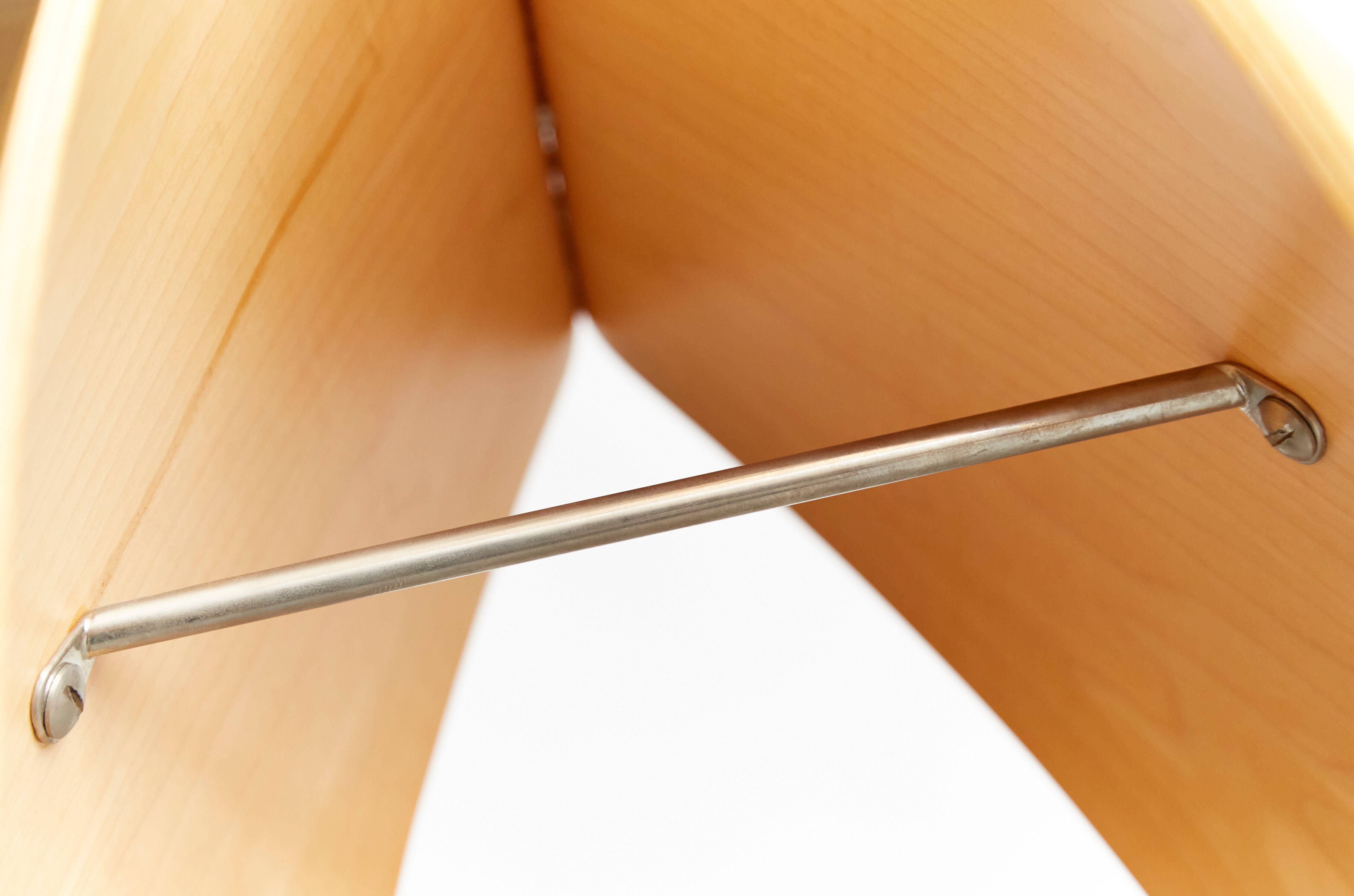 Tabouret Butterfly Sori Yanagi pour Vitra