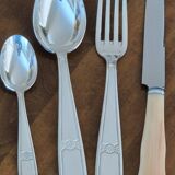 Silver-plated cutlery set