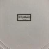 Plat en porcelaine