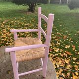 Fauteuil enfant vintage en bois rose et paille