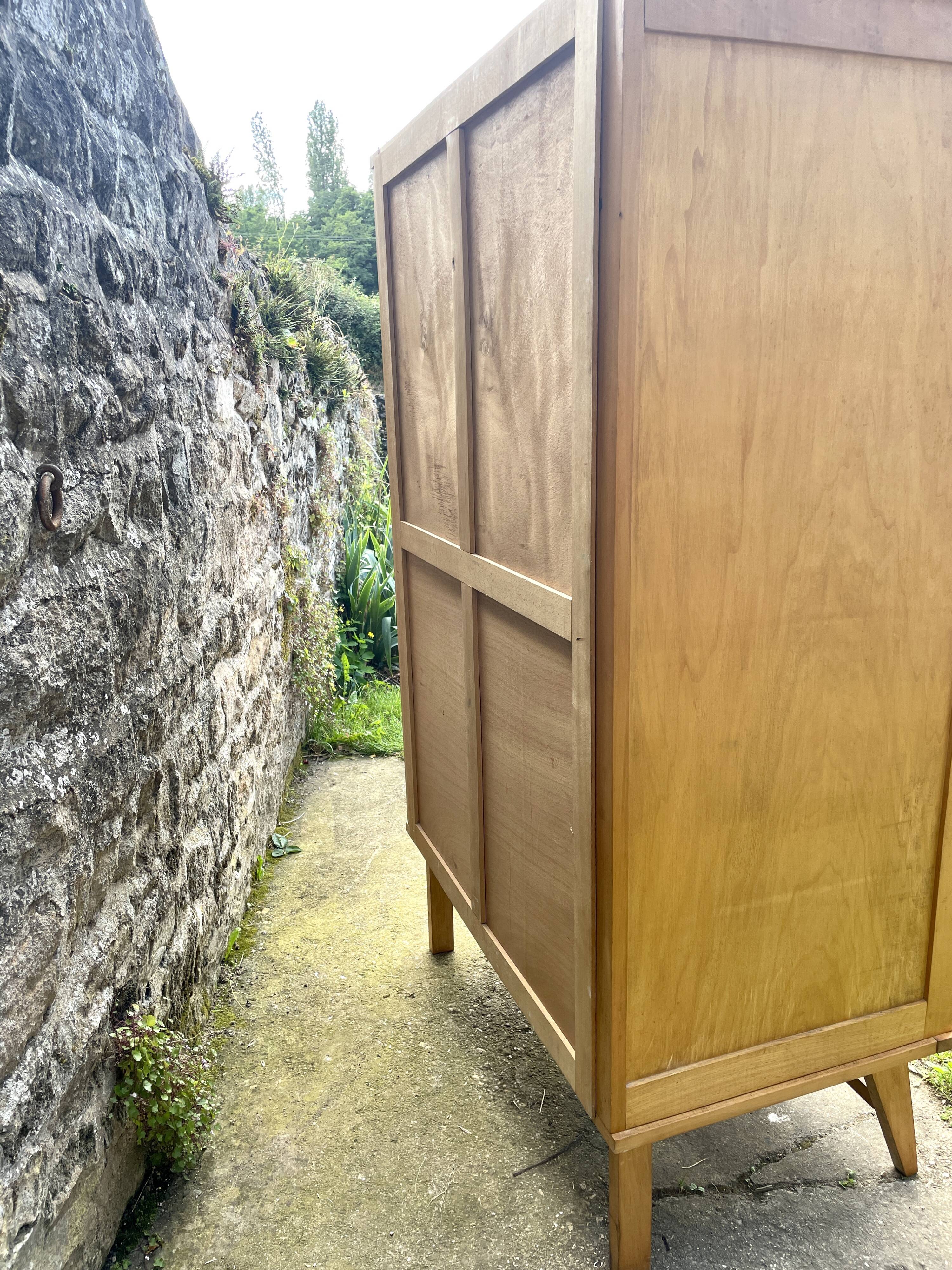 Wardrobe 1950 sliding doors