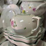 Large porcelain service, Tertia model, Herend, early 20th century, approximately 200 pieces