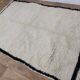 Handcrafted Moroccan Berber Rug 195 X 138 CM