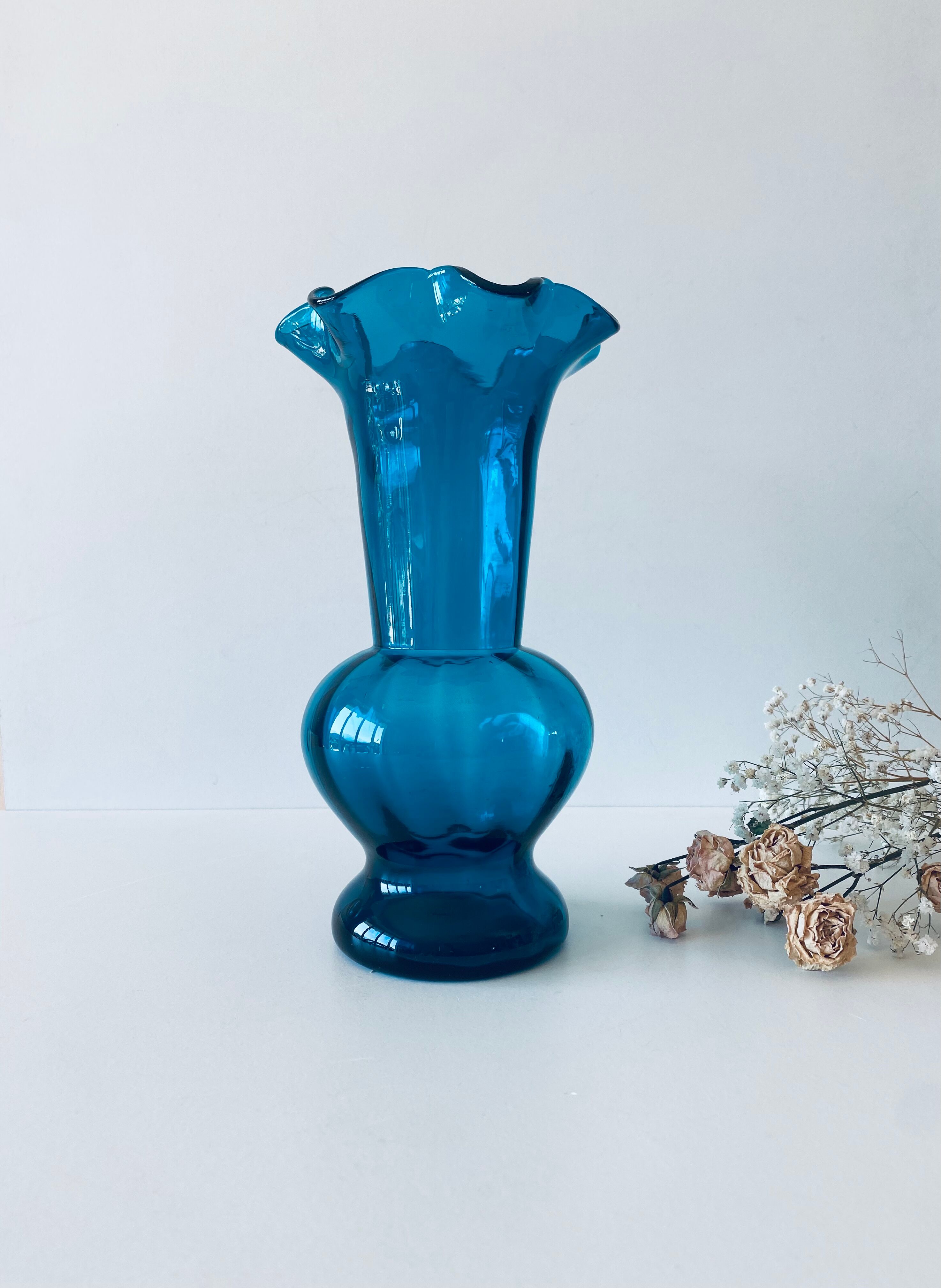 Old blue duck vase with collar