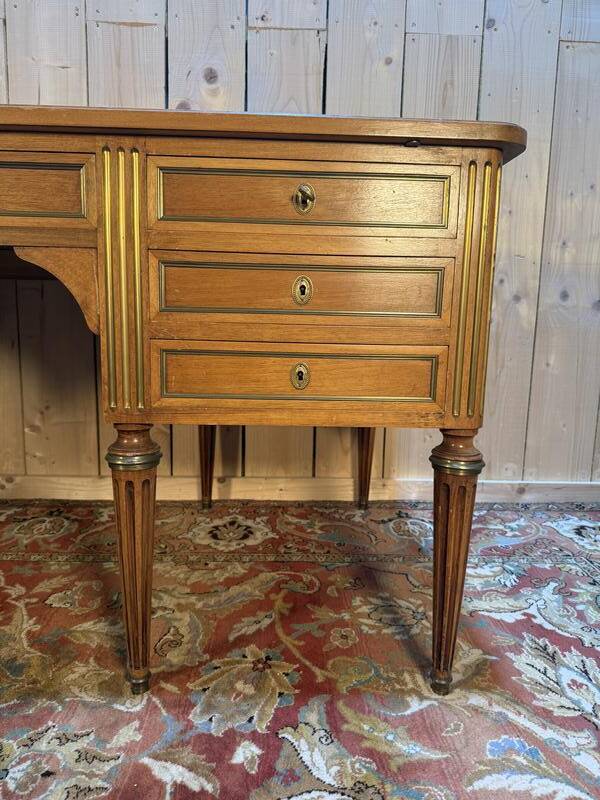 Bureau plat double de style Louis XVI en acajou à 8 pieds